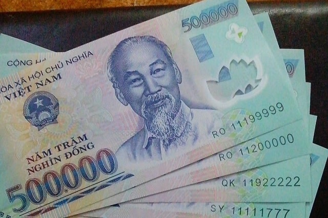 Nằm mơ thấy tiền 500 nghìn đánh con gì? Điềm báo hên hay xui