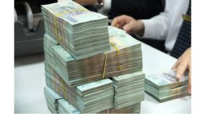 Chiêm bao thấy tờ 500K đang bay báo hiệu sắp tới bạn sẽ gặp vận xui