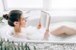 Chiêm bao thấy mình đang tắm báo hiệu bạn đang dần phục hồi sức khỏe